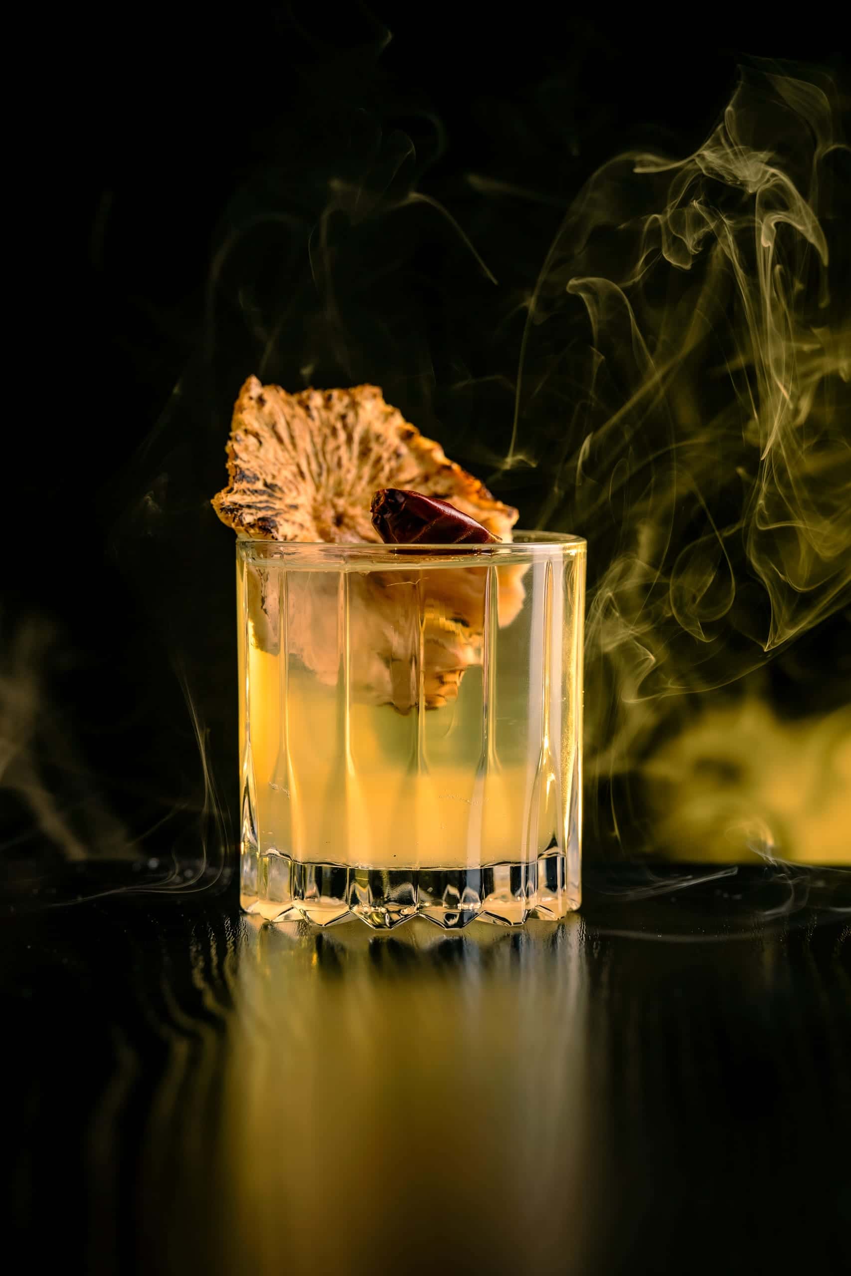 Cocktail photograph — Plume Bar